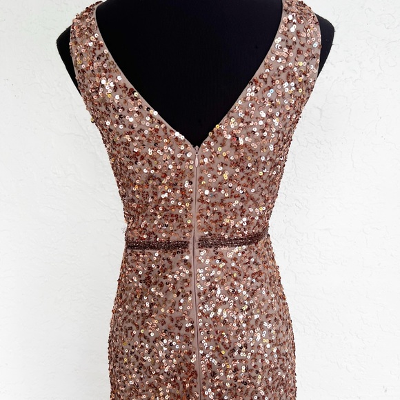 Mac Duggal Sequin Faux Wrap Gown 5539 Womens size 4 - Picture 9 of 10